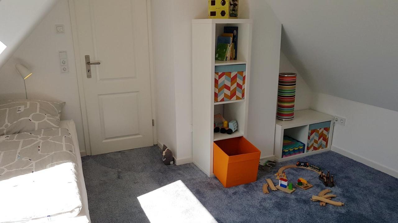 Ferienhaus An Der Nordsee - Familienfreundlich, Gut Ausgestattet & Viel Platz ブットヤーディンゲン エクステリア 写真