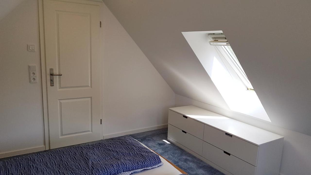 Ferienhaus An Der Nordsee - Familienfreundlich, Gut Ausgestattet & Viel Platz ブットヤーディンゲン エクステリア 写真