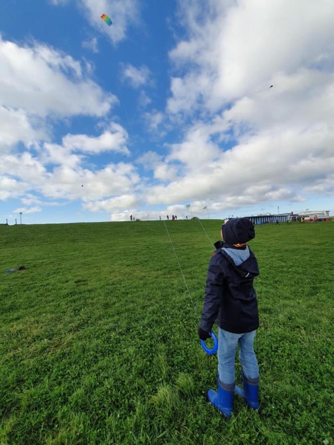 Ferienhaus An Der Nordsee - Familienfreundlich, Gut Ausgestattet & Viel Platz ブットヤーディンゲン エクステリア 写真